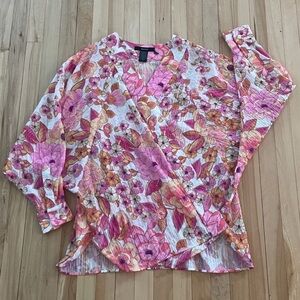 NWT Smythe Pink Floral Begonia Criss Cross Blouse. Size M.
